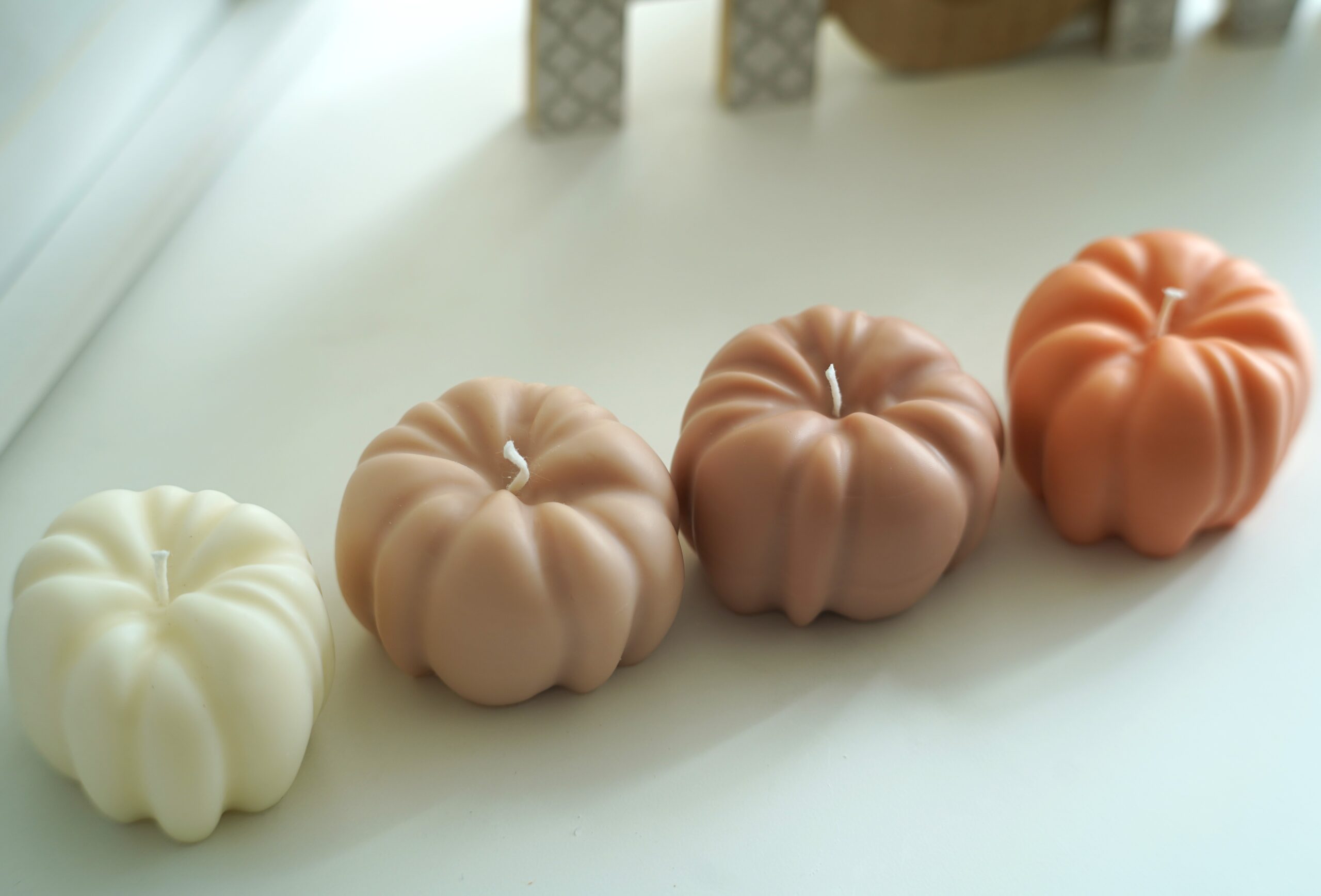 Pack 4 Velas Decorativas Calabaza - Sueños de Calabaza - Imagen 3